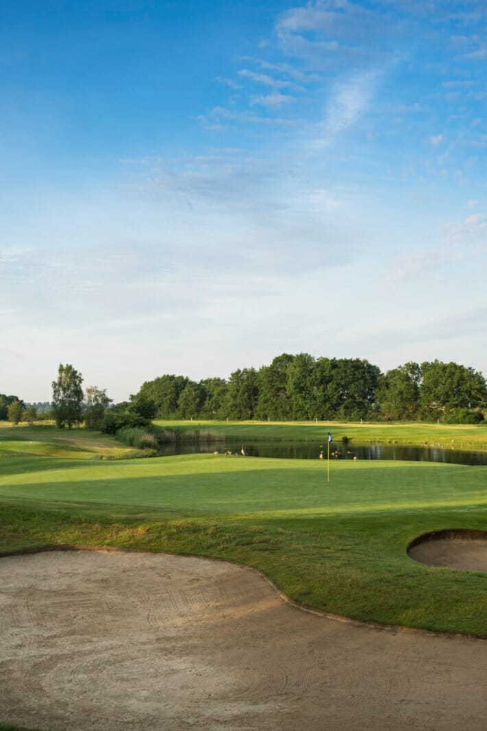 Der Engel Völkers Kurs auf dem Golfplatz am Fleesensee.