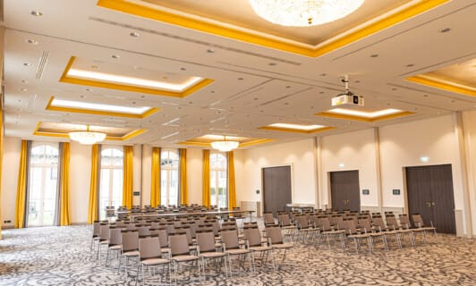 großer Seminarraum und Tagungsraum mieten im Schlosshotel Fleesensee