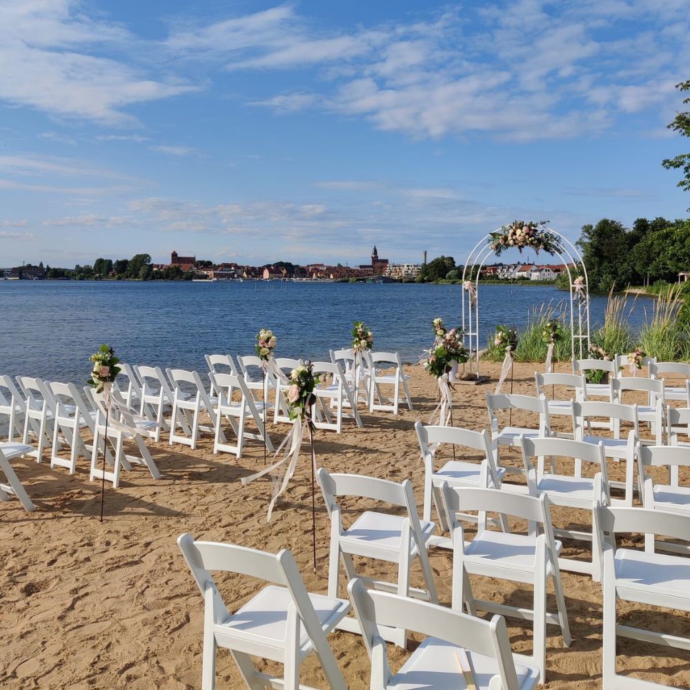 Hochzeitlocation direkt am See in Waren